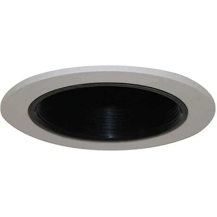LUMAPRO 10F203 Einbau-Downlight-Blende, 4 Zoll Nennweite, Flachdecke, Halogen/Glühlampe/LED, 10F240